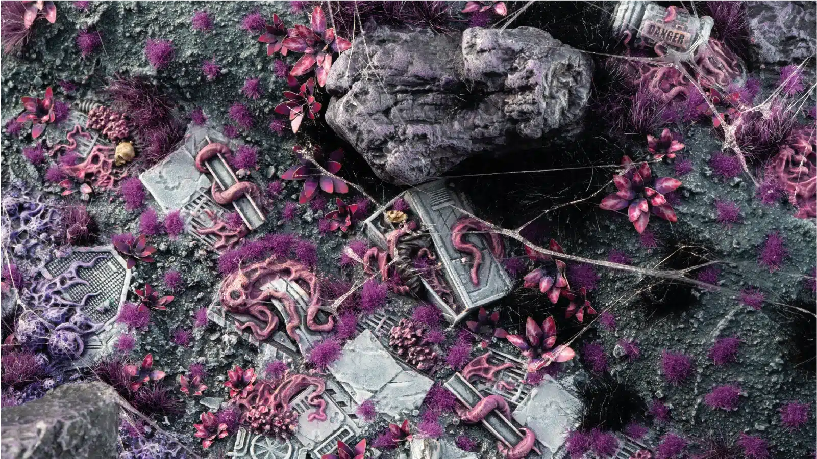 Gamers Grass: Purple Swarm Basing Box | Grognard Games
