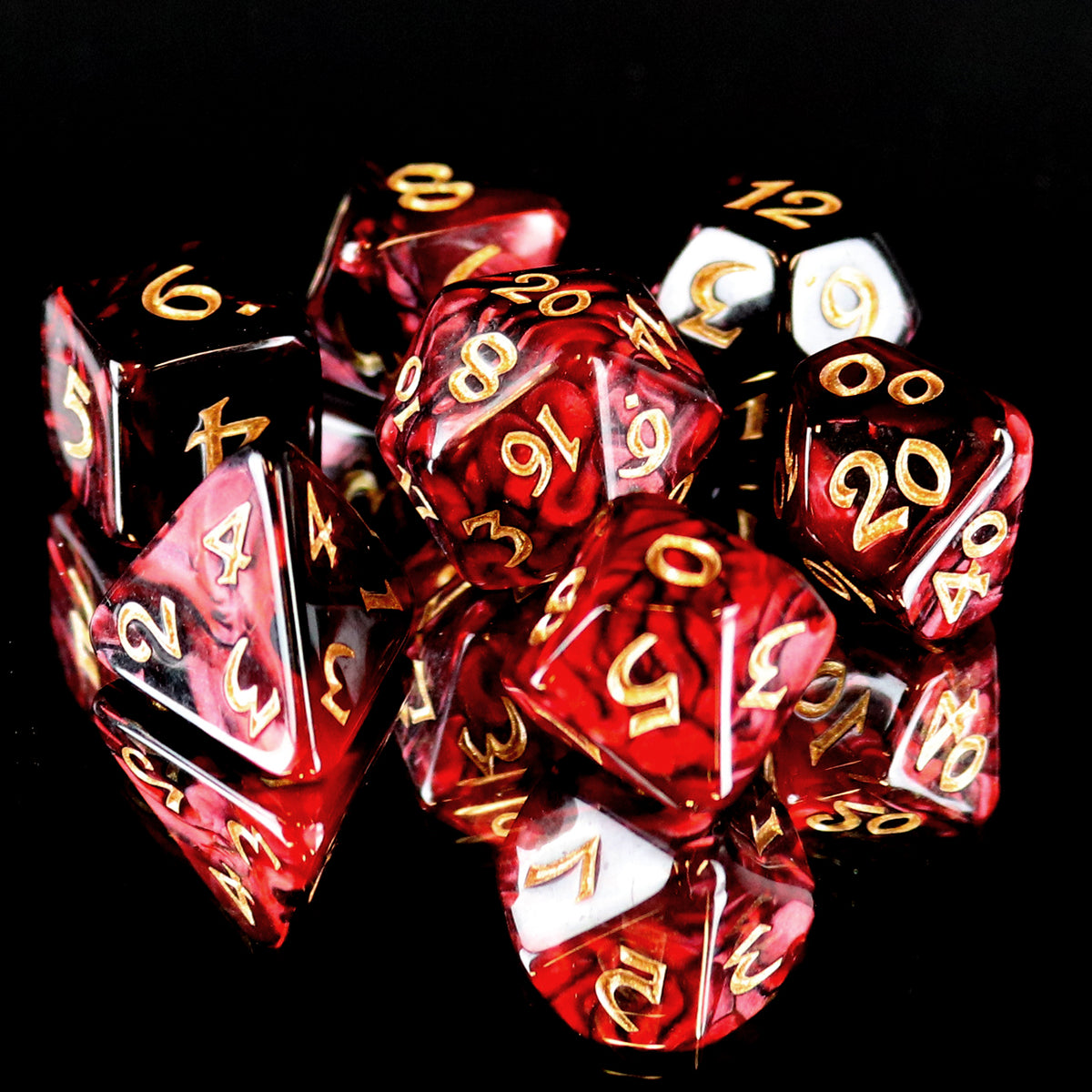 Die Hard Dice 7pc RPG set - Elessia Inquisitor Gold | Grognard Games