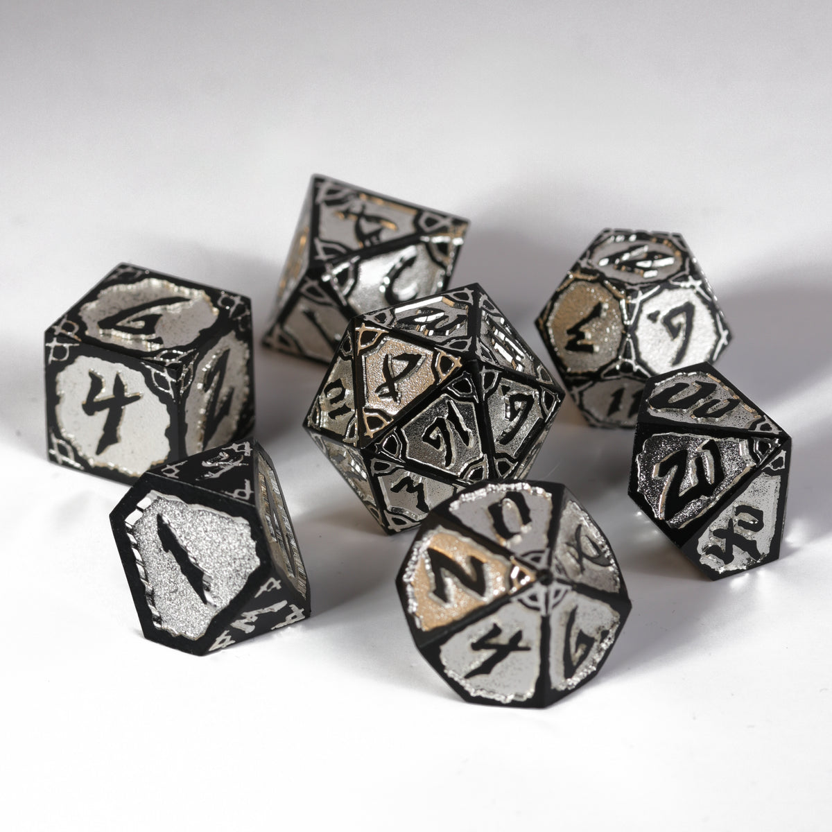Die Hard Dice 7pc RPG Set - Mooncast Hexbreaker | Grognard Games
