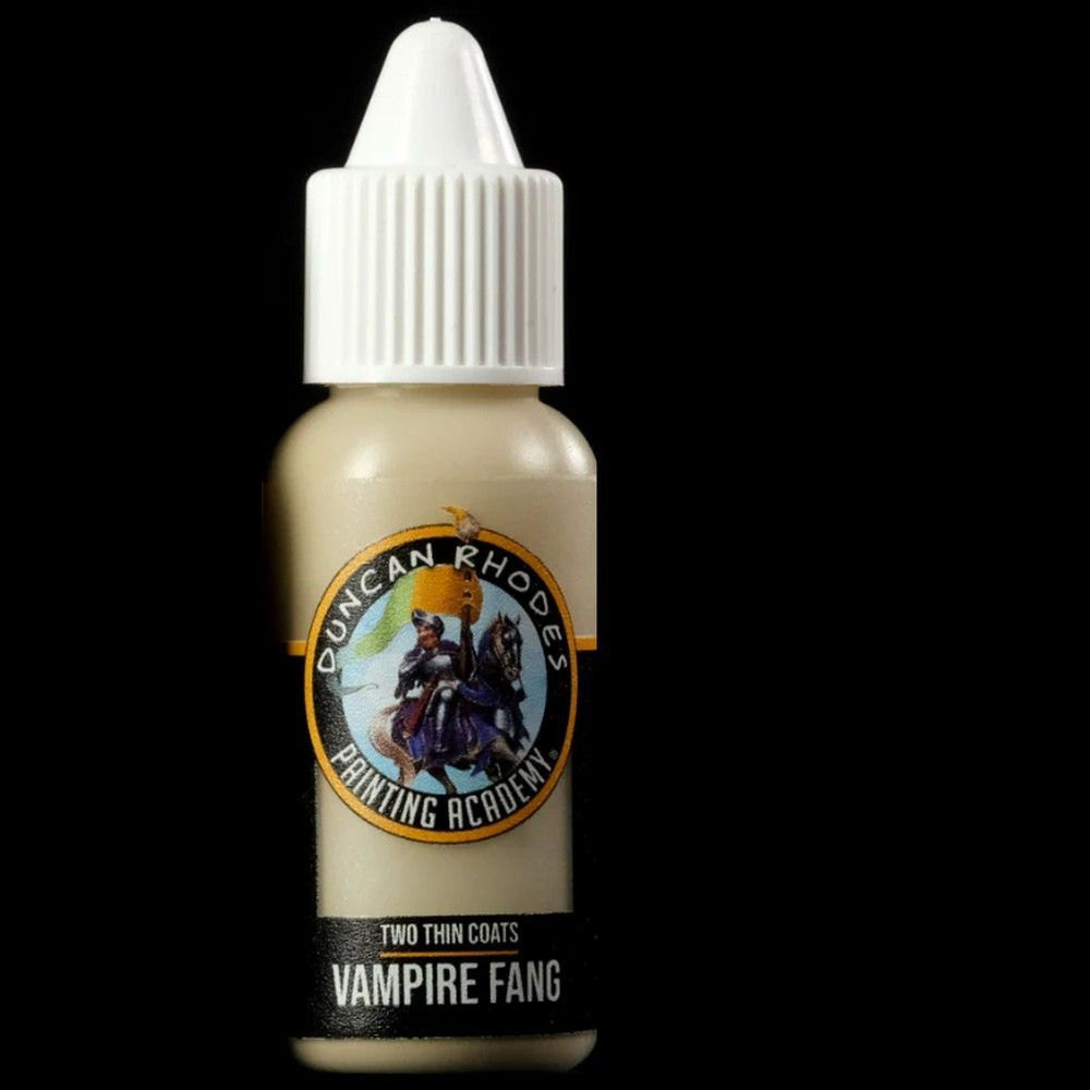 Two Thin Coats: Vampire Fang | Grognard Games