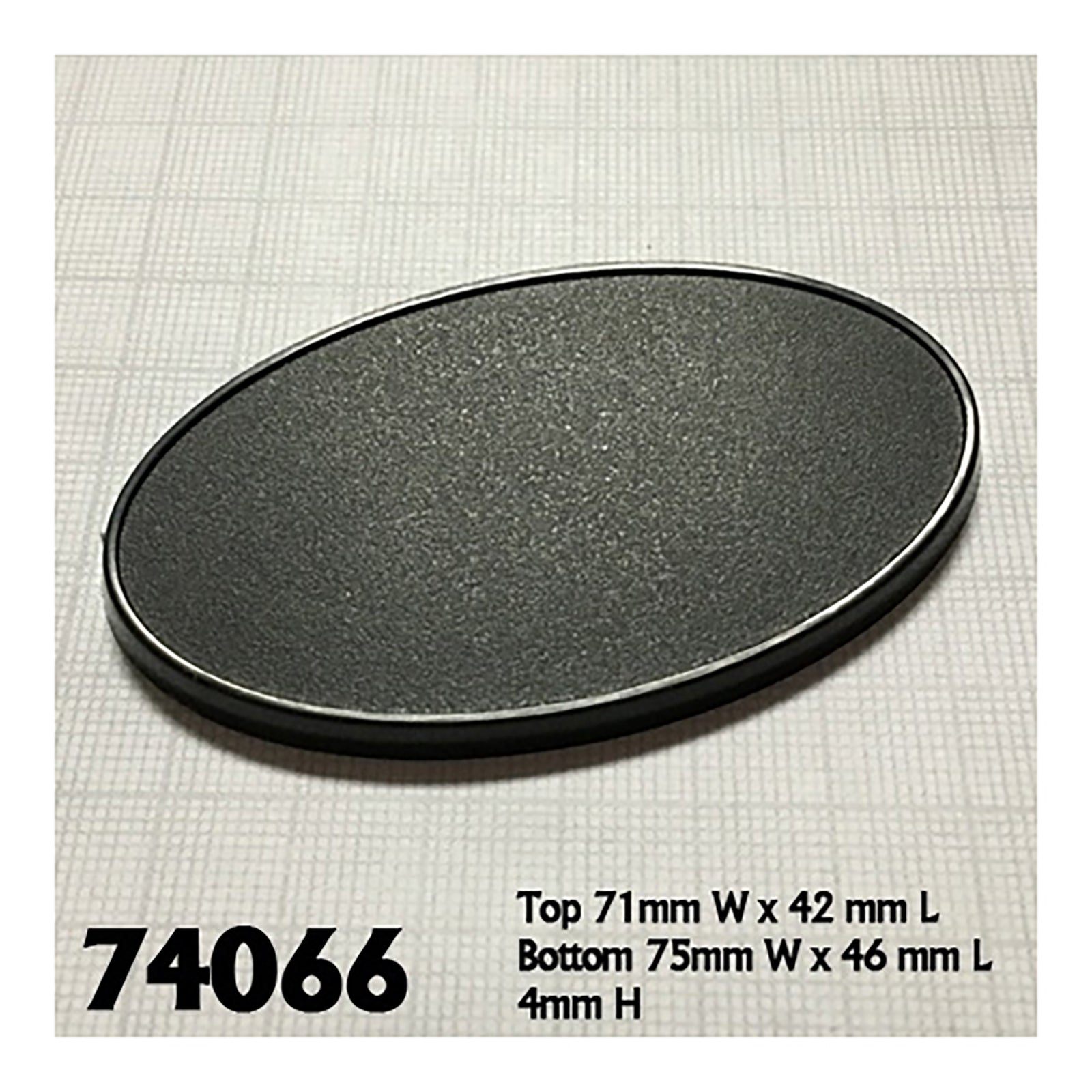 Base Boss 74066 75x46 Oval Gaming Base | Grognard Games