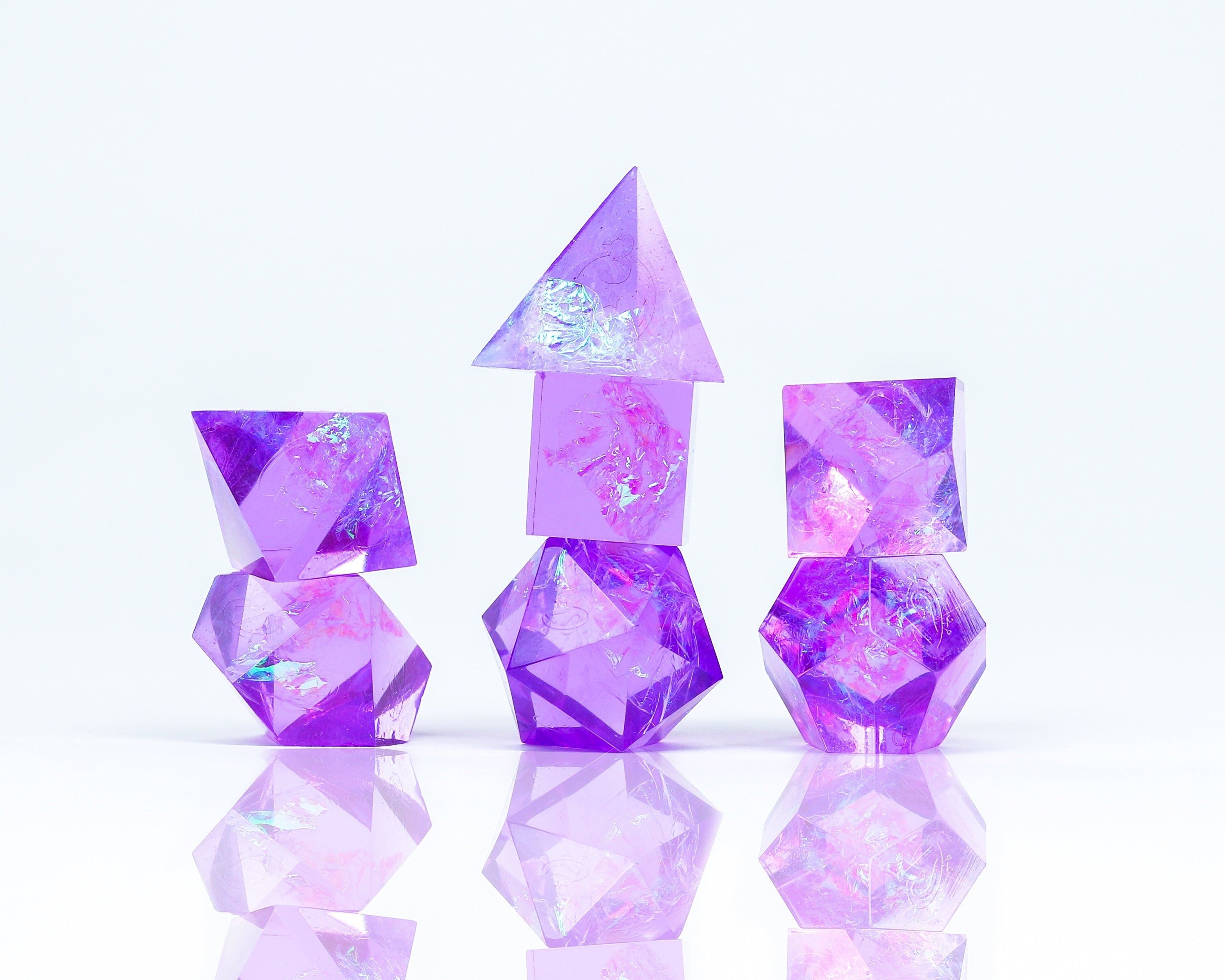 Sirius Purple Cloak & Dagger 7 Dice-set | Grognard Games