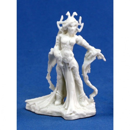 Bones 77066 Shaeress Dark elf queen | Grognard Games